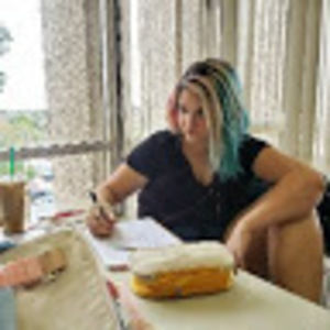 Meet your Posher, Bri